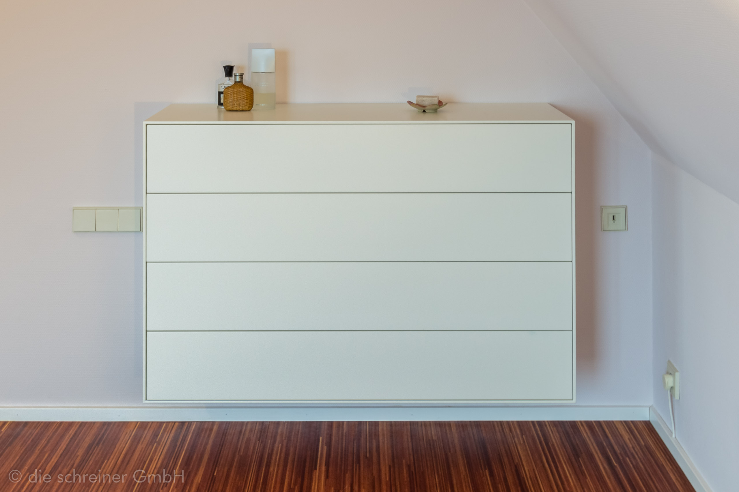 Möbel für Schlafzimmer